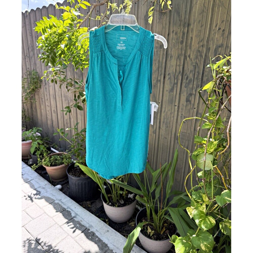 Sonoma Women’s Teal V-Neck Sleeveless Tank Smocked Button Knit Top Size XS
